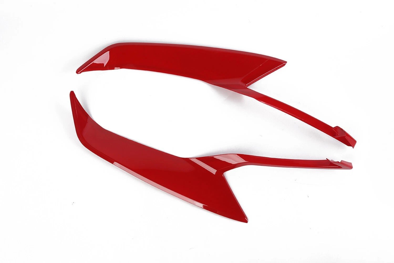 2019 – 24 Camaro LT/RS/LT1 Headlight Trim Covers - Image 4